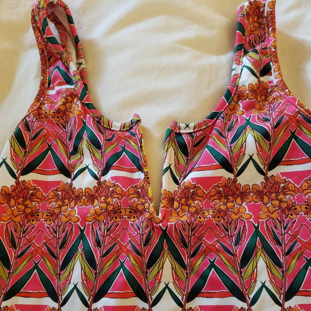 Beth Richards X Roopa Ines One-piece Size M - Picture 3 of 5